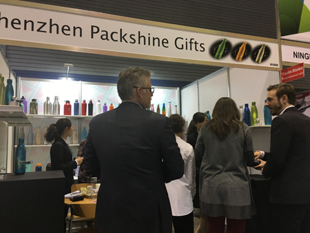 packshine exhibiting vacuum flasks at 2017 international houseware show